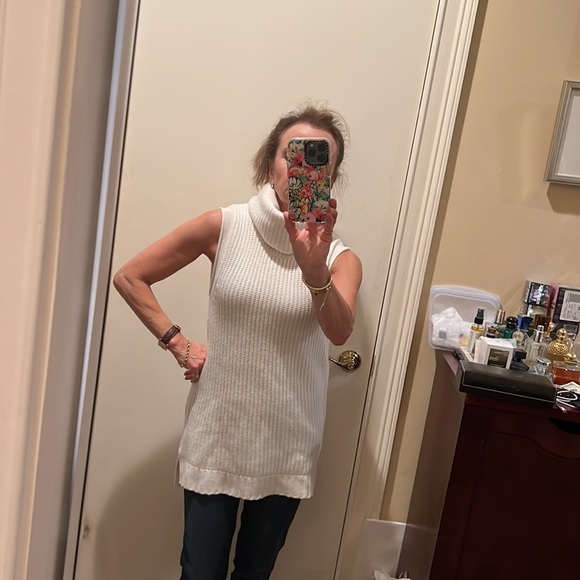 elie Tahari  Cream Cashmere Sleeveless Tunic  NWT. S - Picture 4 of 7